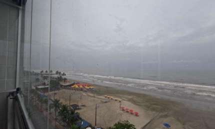 Apartamento de Praia para Venda em Mongaguá, Centro, 4 dormitórios, 2 suítes, 1 banheiro, 1 vaga