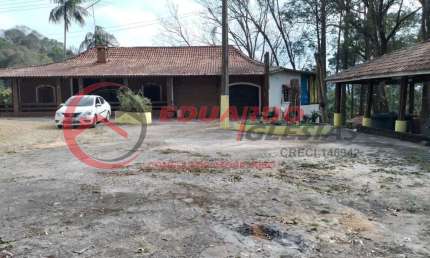 Chácara para Venda em Mairiporã, Parque Suíço, 4 dormitórios, 1 suíte, 2 banheiros, 5 vagas