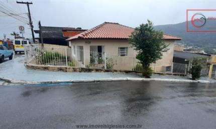 Casa para Venda em Mairiporã, Centro, 2 dormitórios, 1 banheiro, 2 vagas