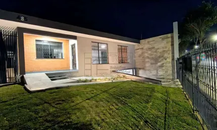 Casa para alugar na Rua Jacarezinho, 485, Mercês, Curitiba, 344 m2 por R$ 18.000