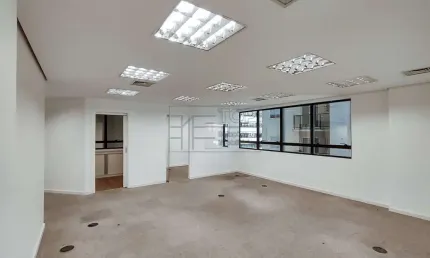 Sala comercial para alugar na Rua Comendador Araújo, 565, Centro, Curitiba, 83 m2 por R$ 5.666
