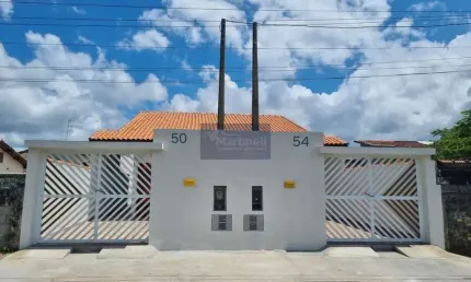Imperdível: casa à venda em itanhaém-sp, jardim grandesp! 2 quartos, 1 suíte, 2 vagas, 62m². venha conferir!