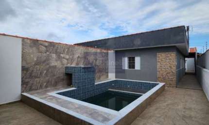 Imperdível oportunidade: Casa à venda em Itanhaém-SP, Cibratel 2 - 3 quartos, 1 suíte, 1 sala, 3 banheiros, 2 vagas, 106m²!