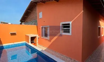 Casa à venda em Itanhaém-SP, Bairro Bopiranga: 2 quartos, 1 suíte, 2 banheiros, 2 vagas, 57m². Imperdível!