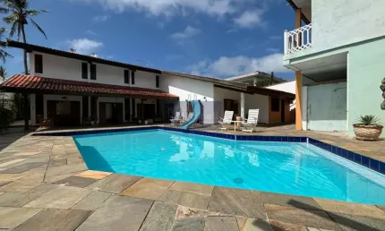 Casa de alto padrão à venda em itanhaém-sp - 10 quartos, 10 suítes, 2 salas, 12 banheiros, 10 vagas de garagem - imperdível!