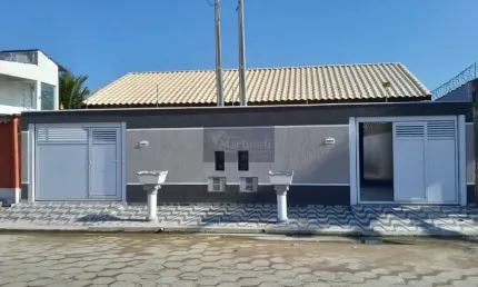 Casa com 2 quartos à venda em nossa senhora do sion, itanhaém  por r$ 345.000