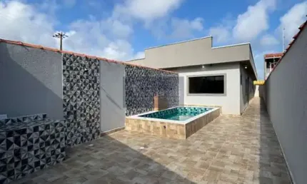 Casa com 3 quartos à venda no Jardim Grandesp, Itanhaém  por R$ 429.000