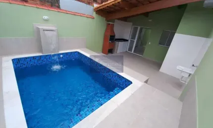 Casa com 2 quartos à venda no Copacabana Paulista, Mongaguá  por R$ 359.000
