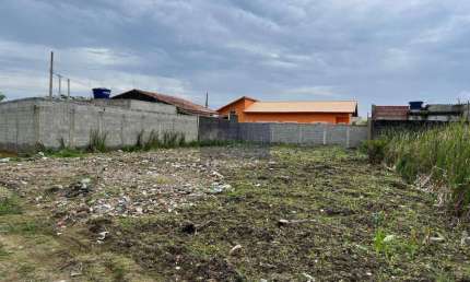 Terreno à venda no Jardim Jamaica, Itanhaém  por R$ 100.000