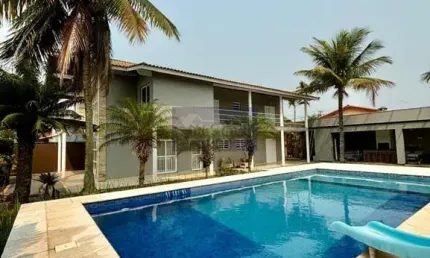 Casa com 8 quartos à venda no Jardim Grandesp, Itanhaém  por R$ 1.800.000