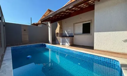 Casa com 2 quartos à venda no Balneário Gaivota, Itanhaém , 105 m2 por R$ 499.000