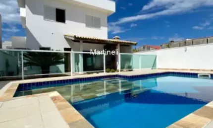 Imperdível: Casa em Condomínio de Luxo com 4 Quartos e 2 Suítes em Guacira, Itanhaém-SP - 155m²
