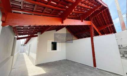 Casa de 2 quartos com suíte à venda em Mongaguá -SP, no Jd. Praia Grande: 76,70 m², 2 banheiros e 2 vagas de garagem
