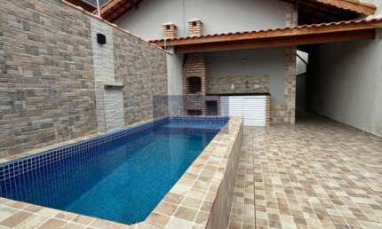 Casa com 2 quartos para alugar no Suarão, Itanhaém , 75 m2 por R$ 2.000