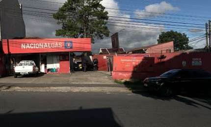 Terreno com potencial de construção para 8 sobrados