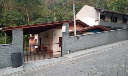 Casa à venda no Velha Central, Blumenau 