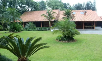 Magnífico Imóvel 2.000m2 área construída - terreno 12.000m2