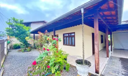 Casa à venda no Itoupavazinha, Blumenau 