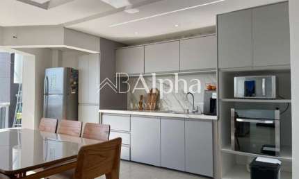 Cobertura triplex a venda no Condomínio Novare em Alphaville - SP