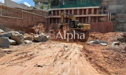 Terreno à venda - Condomínio Tambore 2 - Santana de Parnaíba - SP