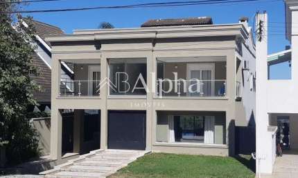 Casa para venda e locação no Residencial Alphaville 10 - Santana de Parnaíba - SP