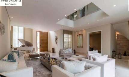 Casa para locação e venda no Residencial Alphaville 10 em Santana de Parnaíba - SP