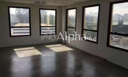 Sala comercial a venda no Edifício CEA 2 em Alphaville - SP