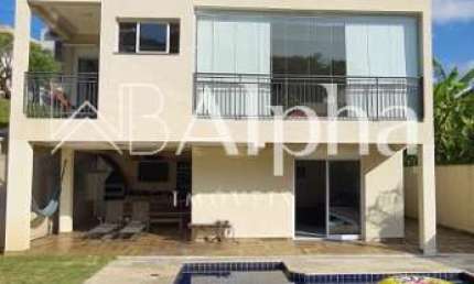 Casa mobiliada para locação no Condomínio Valville 1 em Alphaville - SP
