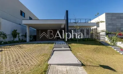 Casa térrea a venda no Condomínio Itahyê em Santana de Parnaíba - SP