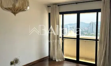 Apartamento para locação e venda no Edifício Village em Alphaville - SP