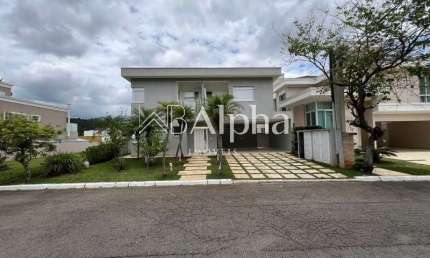 Casa para locação no Condomínio Alphasitio em Santana de Parnaíba - SP