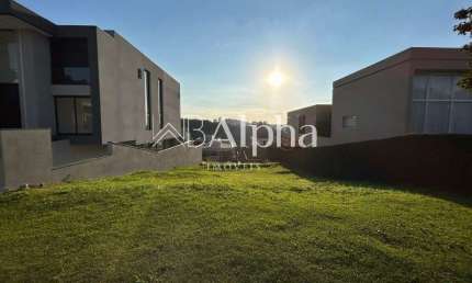 Terreno a venda no Condomínio Gênesis 2 em Alphaville - SP
