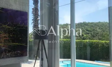 Casa mobiliada a venda no Residencial Tamboré 10 em Santana de Parnaíba - SP