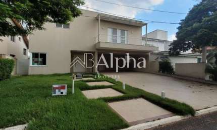 Casa para locação no Residencial Alphaville 12 em Santana de Parnaíba - SP