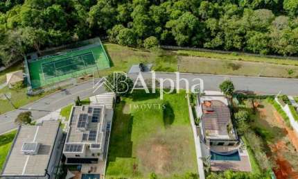 Terreno a venda no Condomínio Campos do Conde em Santana de Parnaíba - SP