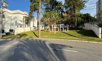 Terreno a venda no Residencial Alphaville 1 em Barueri - SP