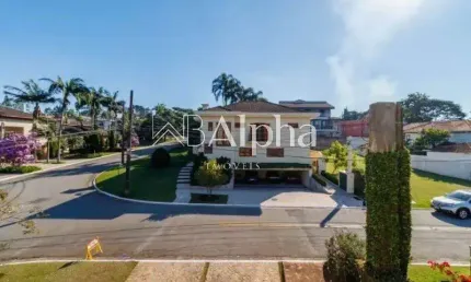 Casa para venda ou locação no Condomínio Morada dos Pinheiros em Santana de Parnaíba - SP