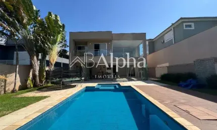 Casa a venda no Condomínio Campos do Conde em Santana de Parnaíba - SP