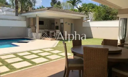 Casa a venda no Residencial Alpha Plus em Barueri - SP