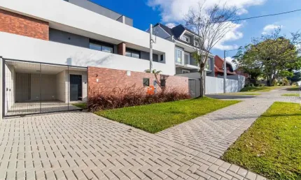 Casa com 3 quartos à venda na Rua São Carlos, 21, Santa Felicidade, Curitiba por R$ 1.190.000