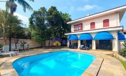 Lindo Sobrado Alto Padrão R$ 6.000,000.00 /5 SUITES/ 729M²/12Vagas. Piscina/  Morumbi São Paulo.