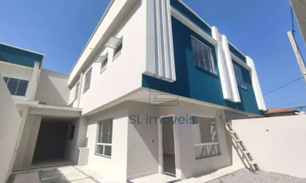 Casa com 3 dormitórios à venda, 129 m² por R$ 630.000 - Ouro Verde - Rio das Ostras/RJ