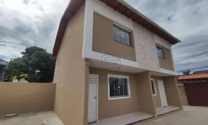 Casa com 2 dormitórios à venda, 70 m² por R$ 320.000 - Ouro Verde - Rio das Ostras/RJ