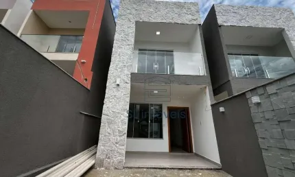 Oportunidade Imperdível! Casa Moderna e Completa no Bairro Vale das Palmeiras