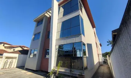Apartamento com 2 dormitórios à venda, 70 m² por r$ 390.000 - costa azul - rio das ostras/rj