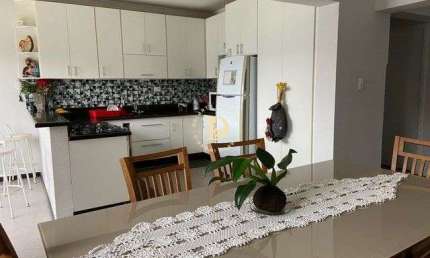 Sobrado - Jardim Valparaiba - 3 Dormitórios - 300m² - Aceita Permuta