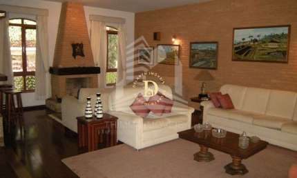 Casa - J. Esplanada II - SJCampos - 4 Dormitórios (02 suítes) - 540m²