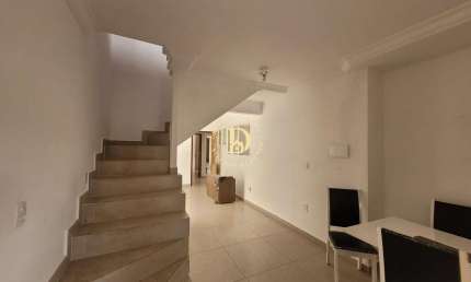 Sobrado - Jardim das Indústrias - SJC - 03 Dormitórios - 140m²
