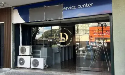 Aluga-se - Ponto Comercial - Área Central - Edificio Rui Doria 119m2