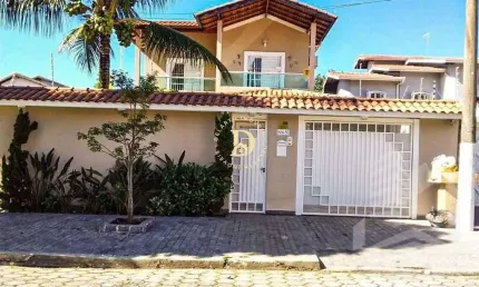 Casa - Indaiá - Caraguatatuba - 5 dormitórios (2 suítes)-  312 m²